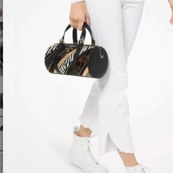 Michael Kors Stanton Medium East West Leather Barrel Messenger Black Multi. - Picture 15 of 16